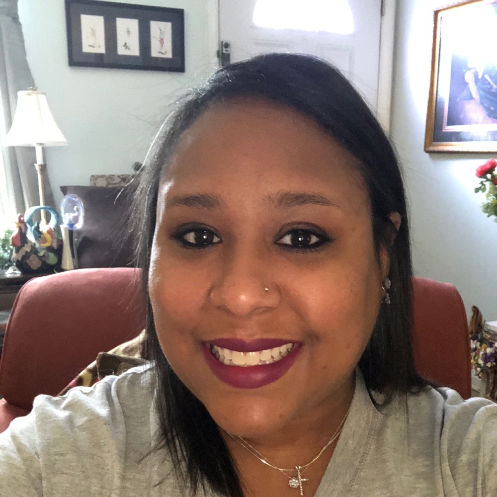Meet your Posher, Charissa